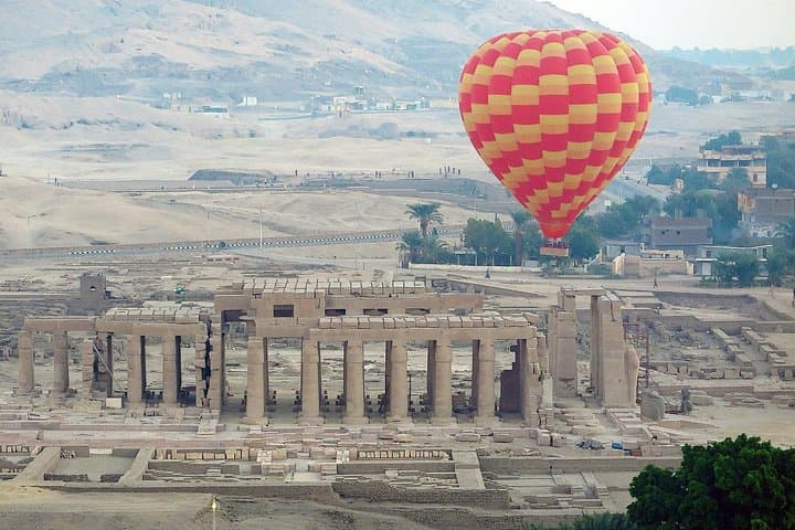 Sunrise Hot Air Balloon Over Luxor — 45-Minute Flight Above Ancient Thebes photo 2