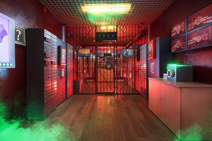 Moriarty's Phantom Trap Escape Room — Immersive Sherlock Mystery in Prague photo 6