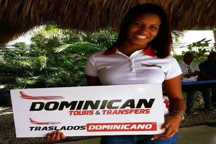 Punta Cana Airport to Dreams Macao Beach Shared Transfer — AC Shuttle & Door-to-Door Service photo 4