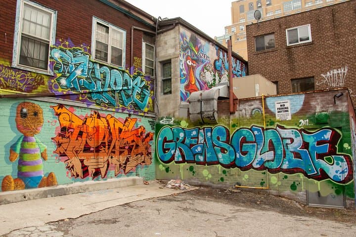 Explore Toronto Like a Local: Custom Full-Day Private Walking Tour photo 4