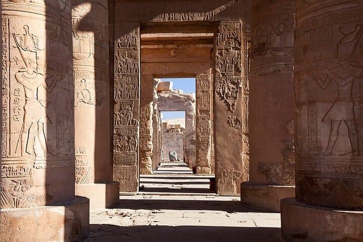 5-Day Nile Cruise from Cairo: Luxor to Aswan, Abu Simbel & Hot Air Balloon