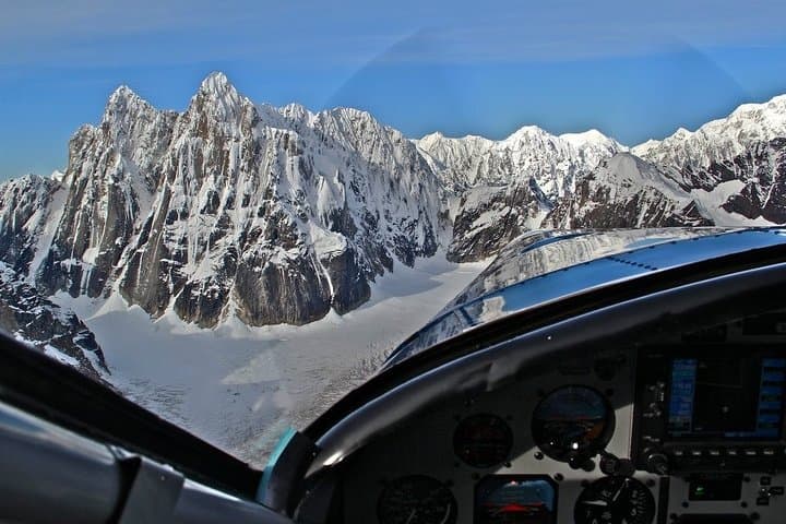 Talkeetna to Denali: South-Side Glacier Landing Flightseeing photo 6