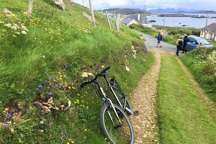 E-bike Around Inishbofin: Full-Day Self-Guided Ride on the Connemara Coast photo 4