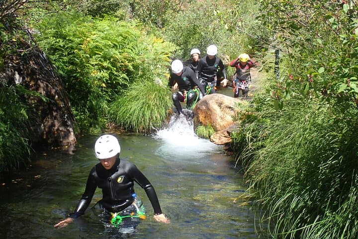 Canyoning Rio Frades: Arouca Geopark Waterfall Descent photo 4