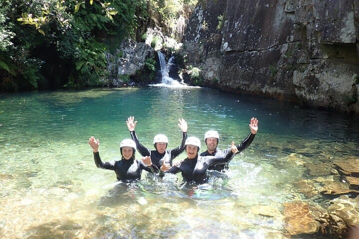 Canyoning Rio Frades: Arouca Geopark Waterfall Descent