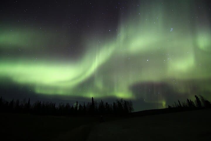 Murphy Dome Northern Lights Viewing Near Fairbanks — Aurora Tour Guide photo 3