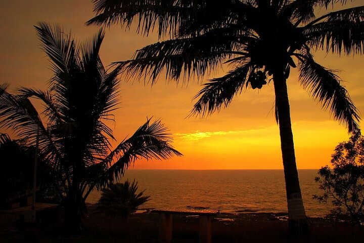 Pune to Alibaug Beach Tour: Coastal Exploration and Historic Forts in Maharashtra photo 4