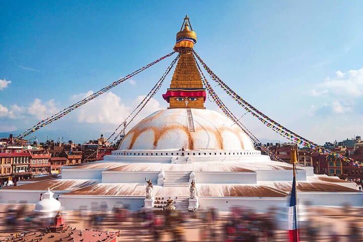 Explore Nepal: 12-Day Annapurna & Chitwan Adventure with Kathmandu Sightseeing