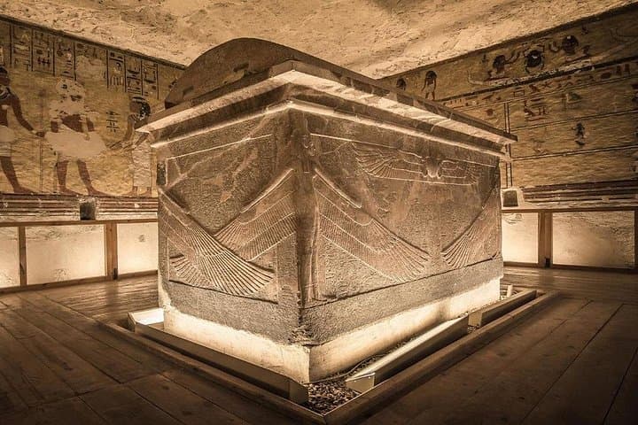 Nile Luxury Cruise: 8-Day Aswan to Luxor Temple Voyage photo 2