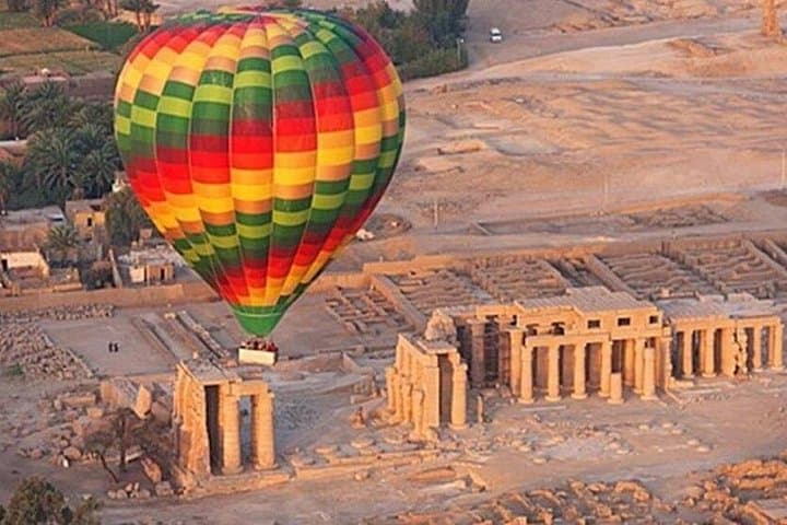 Dawn Hot Air Balloon Over Luxor — Sunrise Flight Above Ancient Thebes photo 2