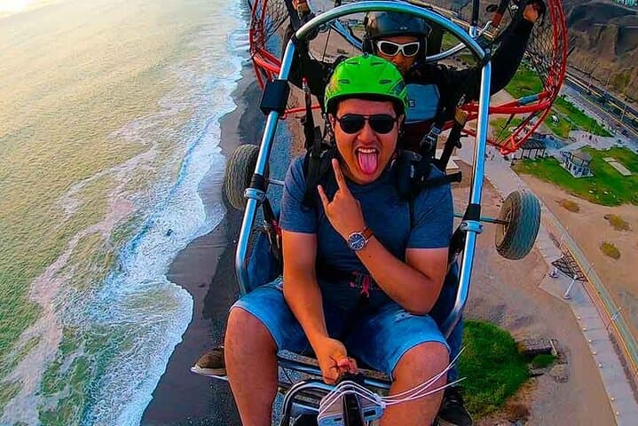 Paragliding Costa Verde: 10–15 Minute Flights Over Lima's Pacific Coast photo 6