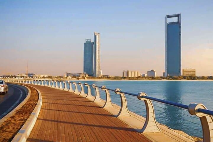 Abu Dhabi Private Full-Day Tour from Dubai — Sheikh Zayed Mosque, Corniche & Yas Island photo 2