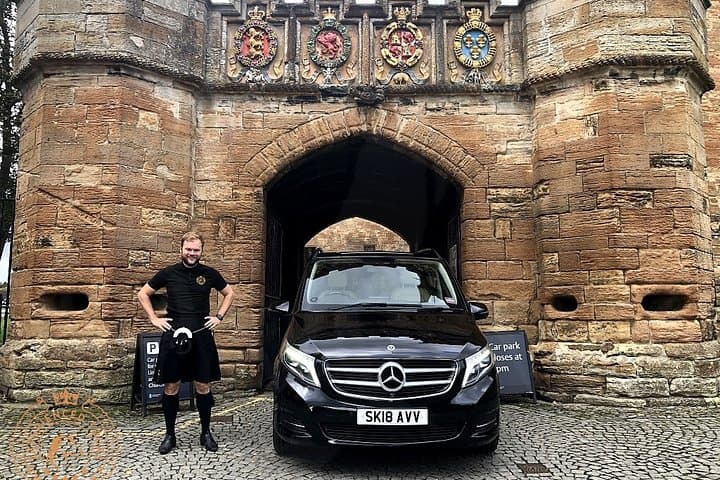Edinburgh Half-Day Private Minivan Tour: Royal Mile, Calton Hill & Leith