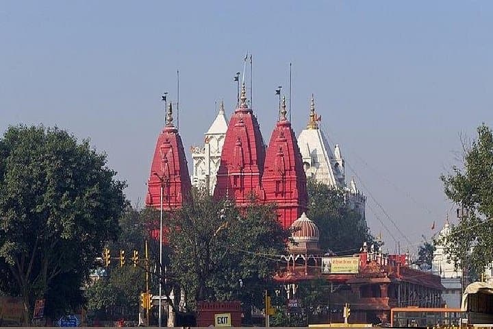 Walking Chandni Chowk: 3-Hour Cultural Walk Through Old Delhi's Bazaars and Heritage photo 4