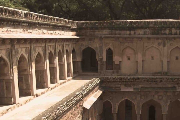 Walking Through Delhi's Layers: Qutub Minar, Mehrauli Park & Chhatarpur Temple photo 5