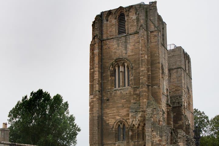 Inside Elgin Cathedral: Guided Interior Tour of the Historic Ruins photo 4
