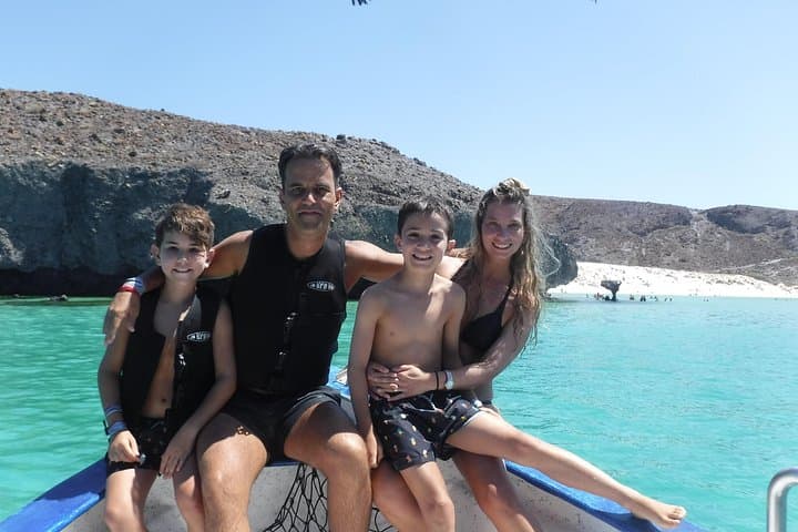 Espiritu Santo Island Sea Lion Snorkel & Paddleboard Day Trip from La Paz photo 3