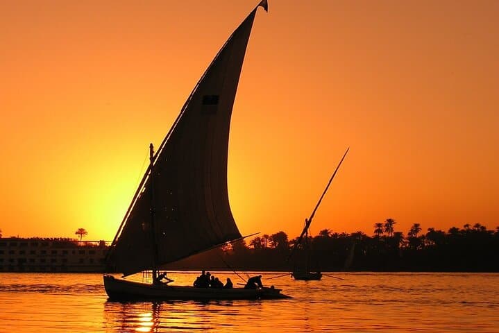 Day Tour to Aswan from Luxor: Edfu, Kom Ombo, Philae & Aswan High Dam photo 3