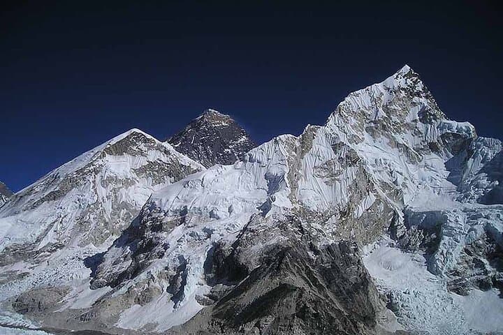 Everest Three High Pass Trek: Kongma, Cho La & Renjo La photo 4