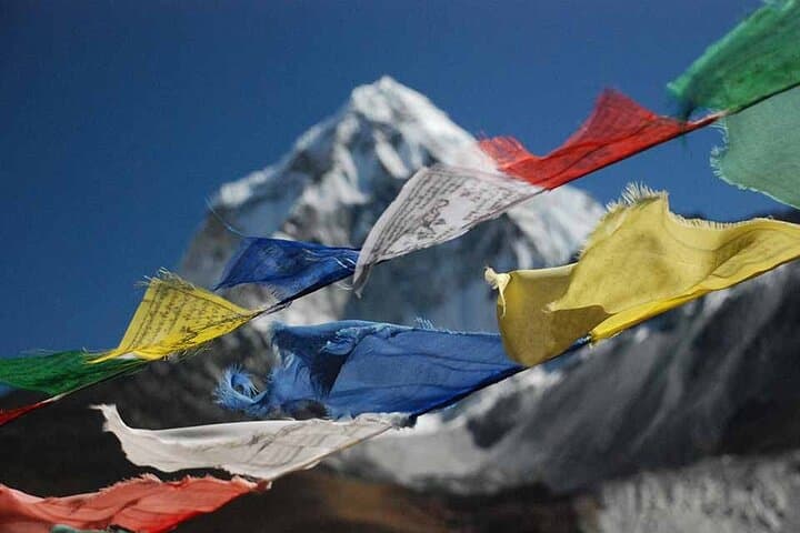 Everest Three High Pass Trek: Kongma, Cho La & Renjo La photo 6