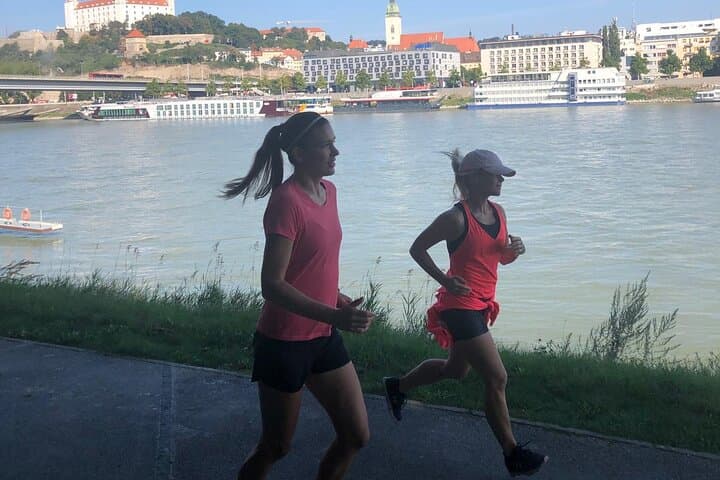 Bratislava Running Tour with a Local — 60-Minute Historic City Run