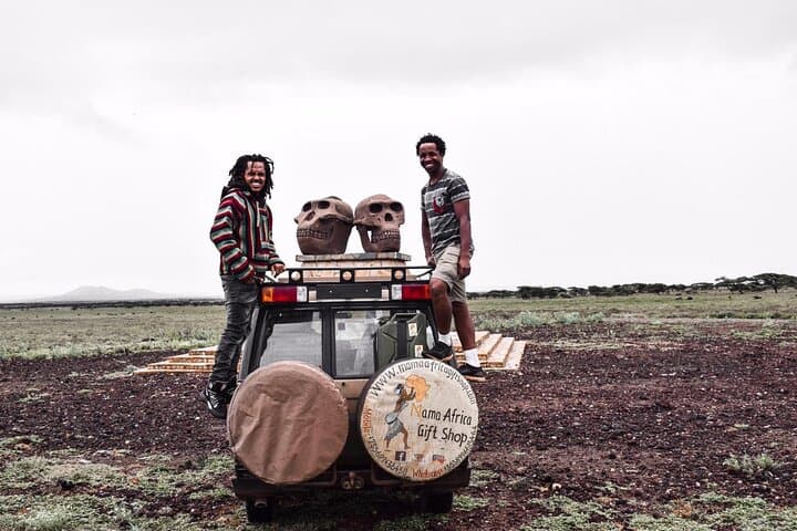 Full-Day Safari: Lake Manyara, Tarangire & Arusha National Park Day Trip photo 2
