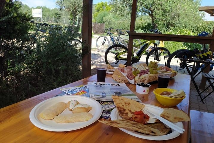 Alghero Secret Beaches E‑Bike Tour: Hidden Coves & Aperitif on the Coral Coast photo 4