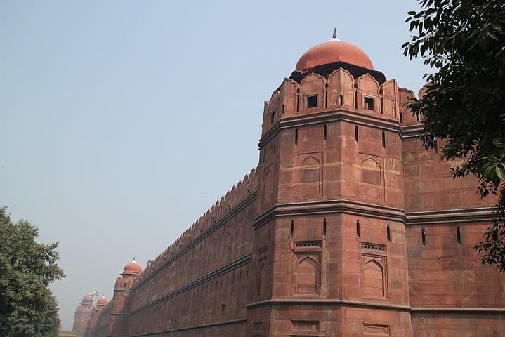 Explore Delhi's Red Fort: Private Guided Tour of Mughal Palaces photo 6