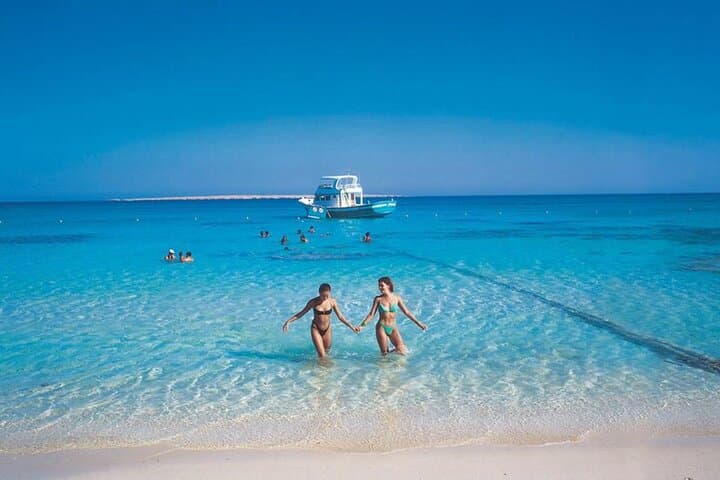 Hurghada Dream Island — Full-Day Giftun Boat Trip, Snorkeling & Private Beach photo 3