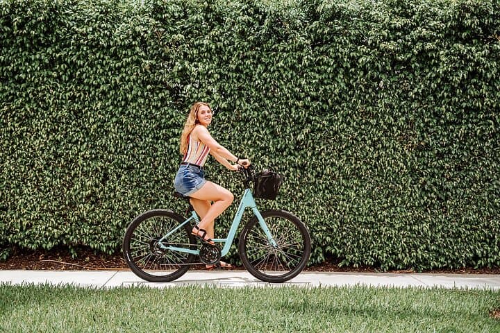 Full-Day Bicycle Rental in Naples: Explore Tin City and Downtown photo 2