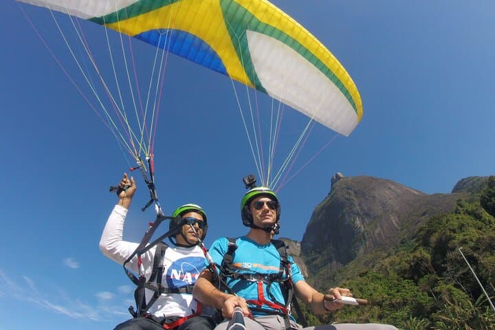 Tandem Paragliding Over Rio: Pedra Bonita Flights from São Conrado photo 2