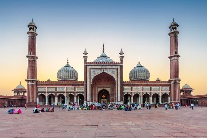 Old and New Delhi Private Full-Day Sightseeing Tour
