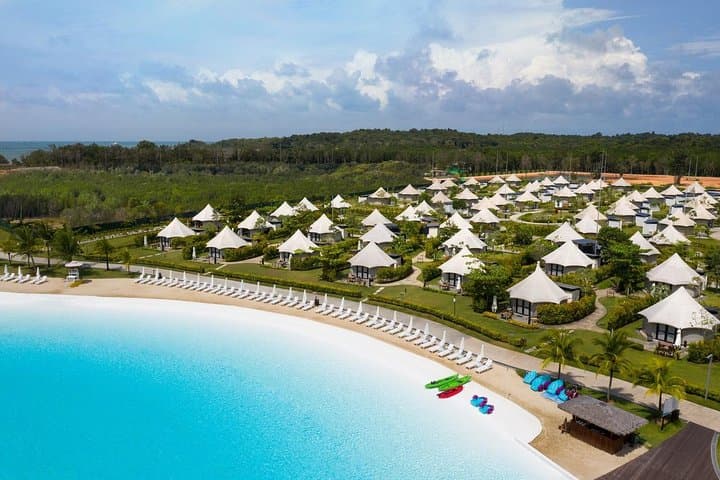 Treasure Bay Bintan Crystal Lagoon: Full-Day Entry and Water Activities photo 4