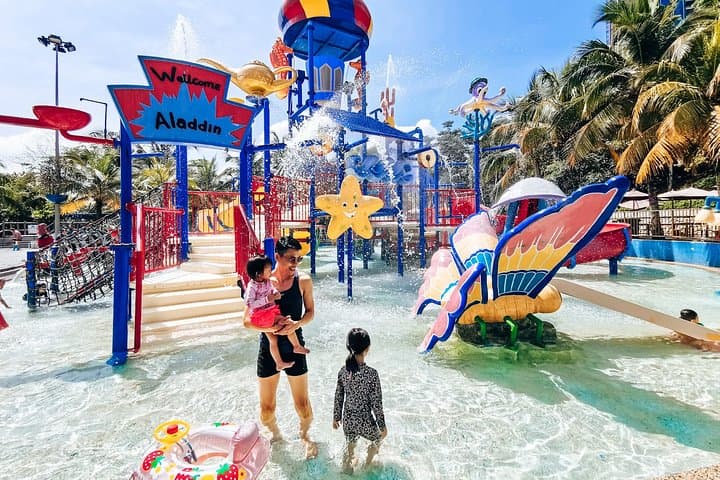 i-City Shah Alam Theme Park: Night Lights, Snow Park & WaterWorld Day Trip photo 2
