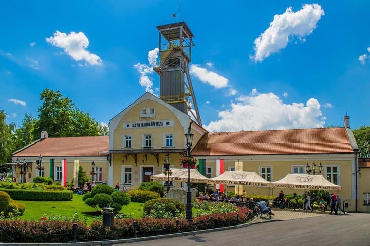 Beneath Kraków: Half-Day Guided Tour of the Wieliczka Salt Mine photo 4
