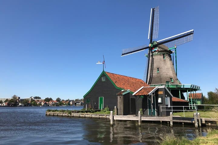 Windmills, Cheese and Harbor Streets: Private Day Trip to Zaanse Schans, Edam, Volendam & Marken photo 4
