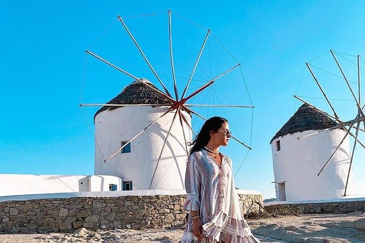 Stroll Mykonos Like a Local: Little Venice, Windmills & Hidden Alleys