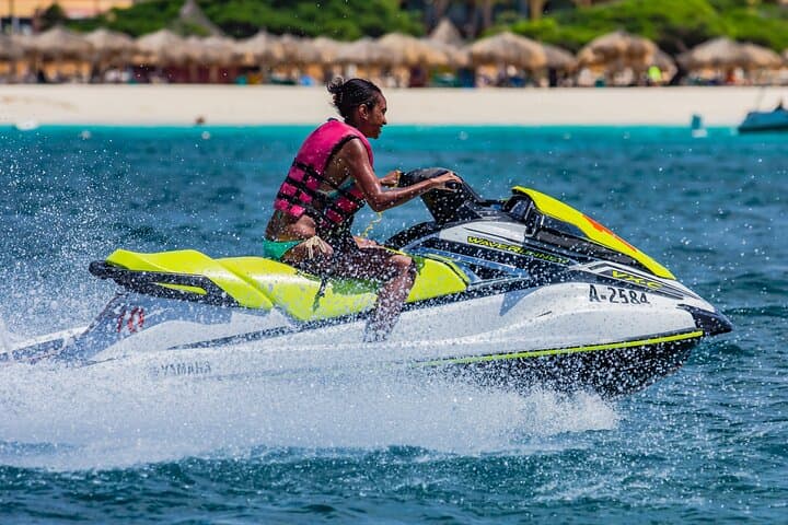 Aruba Jet Ski Waverunner Rental: 30-Minute High-Speed Ride from Oranjestad photo 2