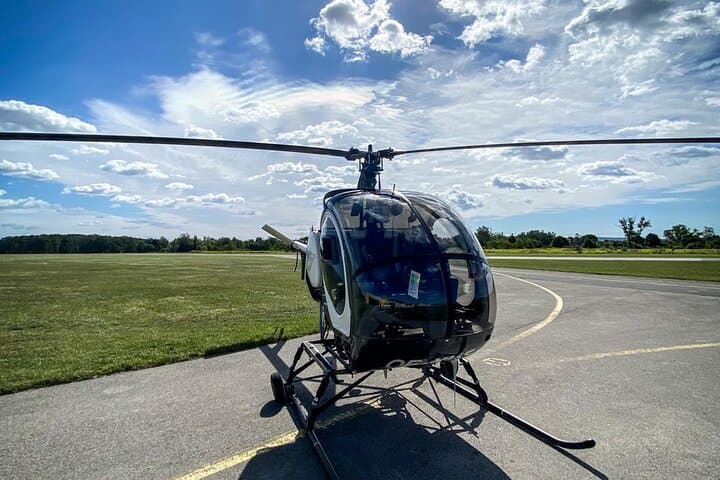 Vienna Helicopter Tour — 30-Minute Scenic Flight Over Vienna, Danube & Donau-Auen photo 3