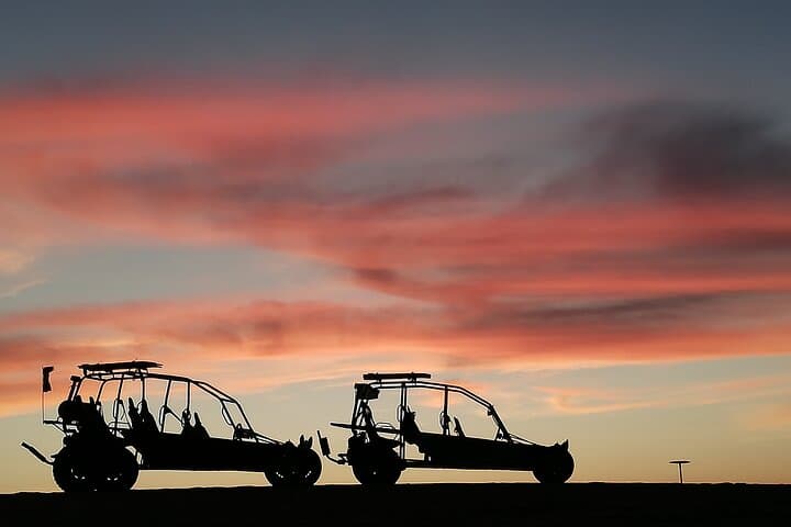 Paracas Sunset Dune Buggy & Sandboarding — Private Classic Magic Tour photo 2
