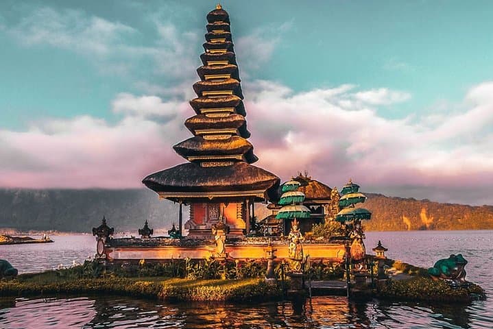 East Bali Campervan Hire — Drive Rice Terraces, Beaches & Volcano Vistas photo 5