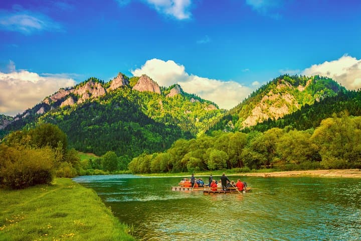 Dunajec River Gorge Rafting: Private Day Trip from Krakow