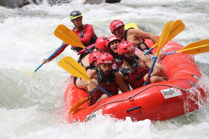 Sarapiquí River Class 3-4 Whitewater Rafting From San José photo 4