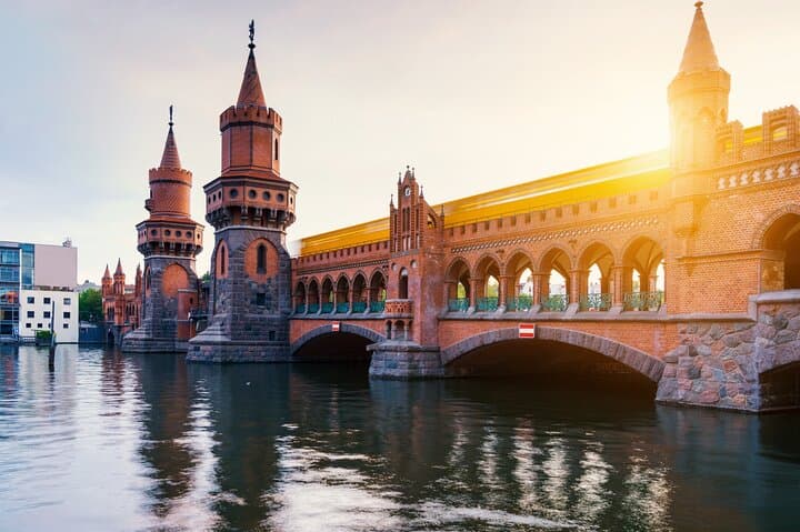 Unlock Berlin: Self-Guided Scavenger Hunt Through the City's Highlights photo 3