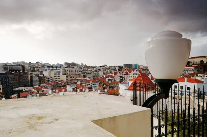 Lisbon Highlights: Self-Guided Scavenger Hunt & Walking Tour photo 4