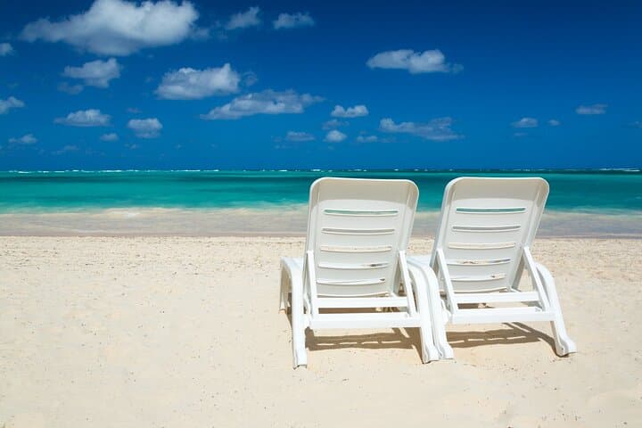Paradise Cove Day Pass: Snorkel Deadman’s Reef & Beach Access from Freeport photo 4