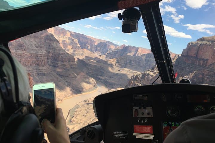 Grand Canyon Helicopter Flight and Black Canyon Kayak Tour from Las Vegas photo 6