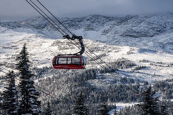 Vancouver Winter Mountain Tour: Grouse, Cypress & Seymour Private Day photo 2