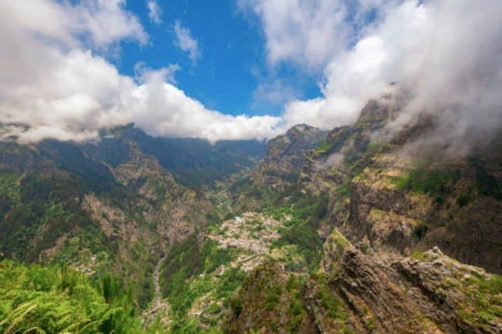 Funchal Private Madeira Island Tour and Monte Toboggan Ride photo 3