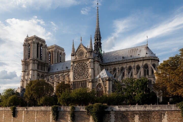 Paris Highlights: Self-Guided Scavenger Hunt & Walking Tour photo 6